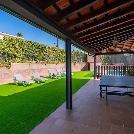 Margot Lux, Ideal Familias, Piscina & Aircon * Lloret de Mar