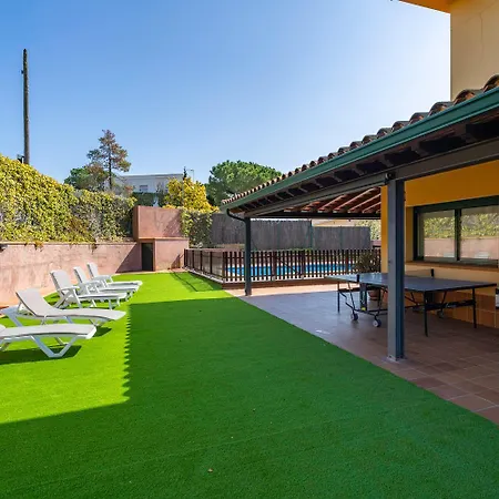 Margot Lux, Ideal Familias, Piscina & Aircon * Lloret de Mar