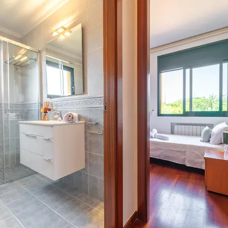 Margot Lux, Ideal Familias, Piscina & Aircon Villa Lloret de Mar