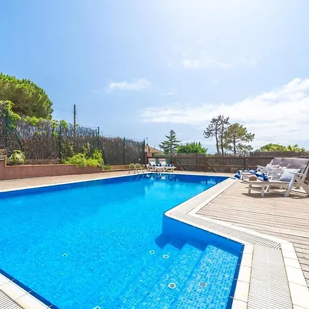 Margot Lux, Ideal Familias, Piscina & Aircon 빌라 료렛 드 마르